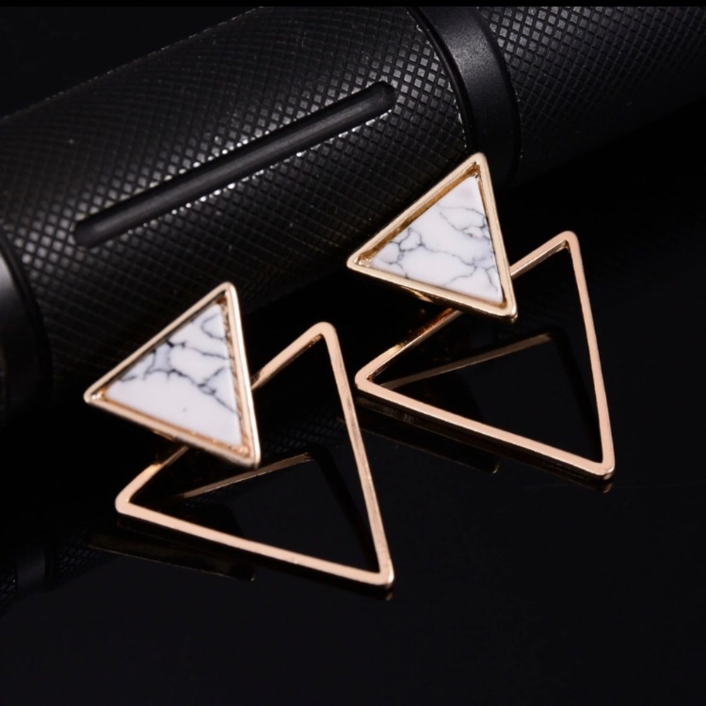 Faux marble gold triangle ear jacket earrings